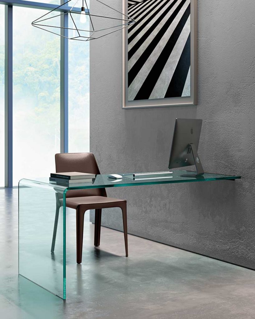 Scrivania in Vetro: Modelli e Caratteristiche di Design