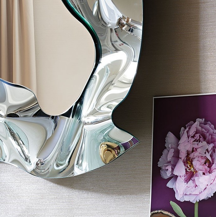 modern-mirror-christine-fiam-detail