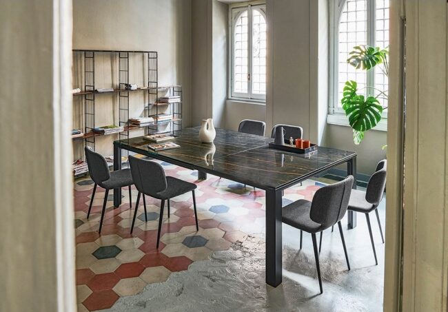 marcopolo-midj-table