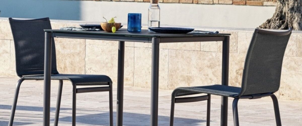 furniture for romantic dinner
