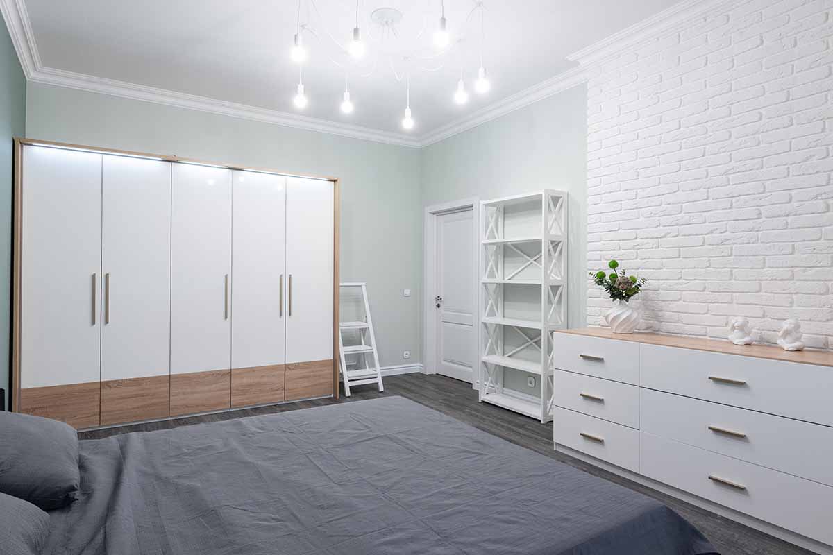 wardrobe dimensions