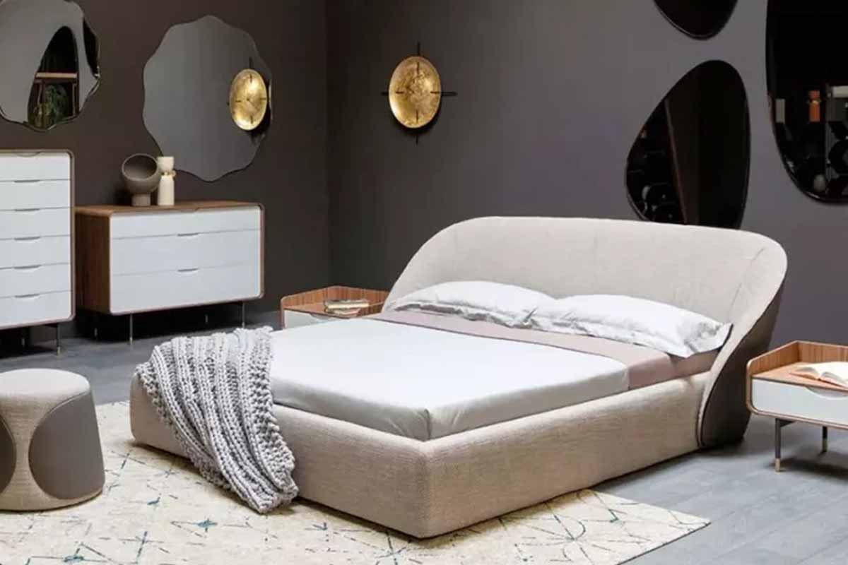 Enjoying comfortable reading: choosing the right bed for bed reading
