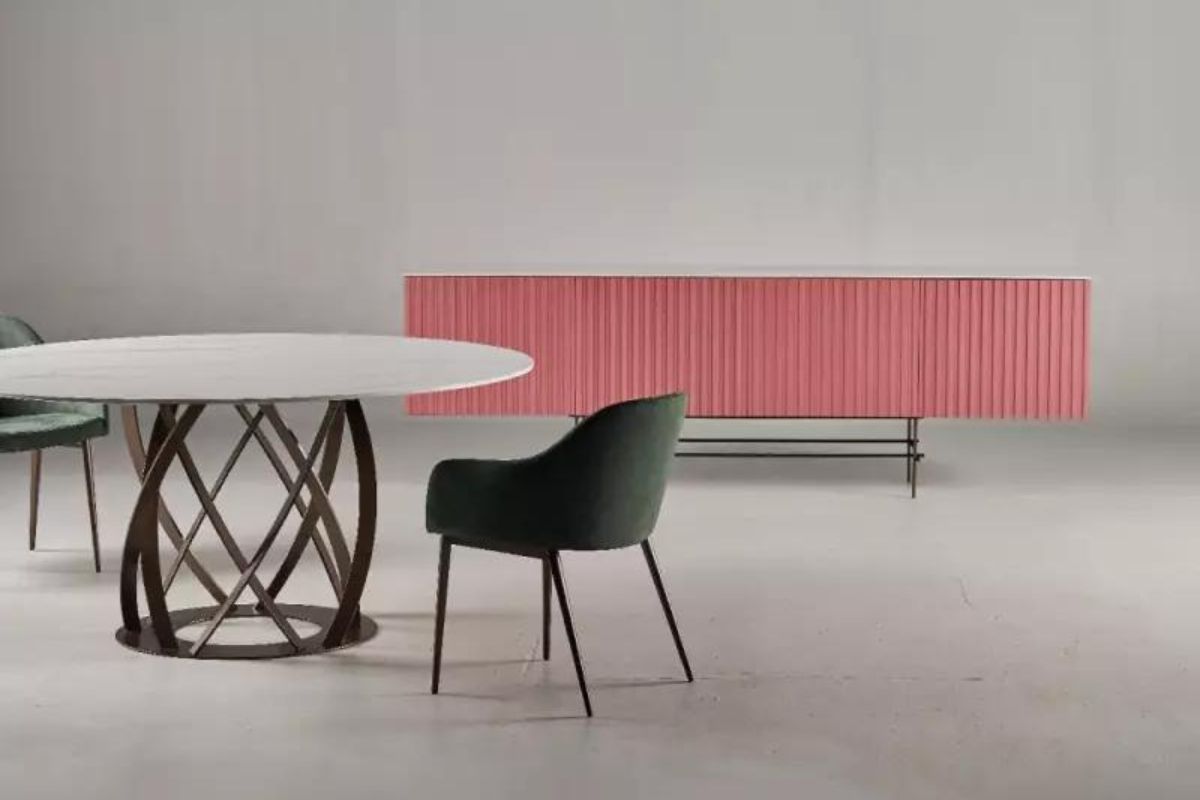 Feminine style: modern furnishing ideas not only pink
