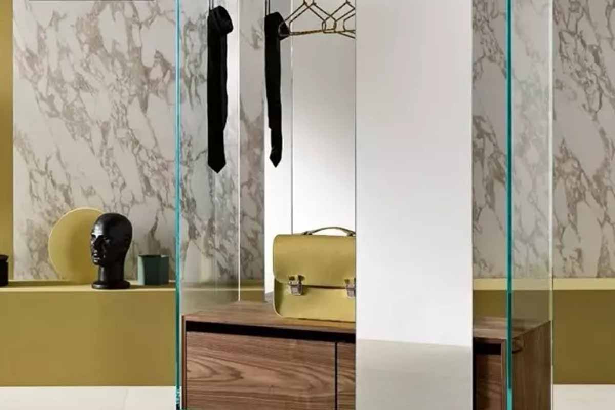 Furnishing a large hallway: 6 modern style ideas