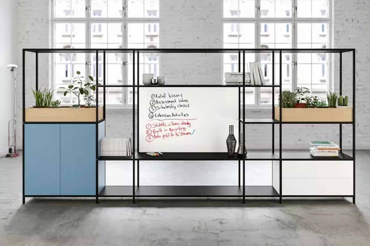 Furnishing a large hallway: 6 modern style ideas