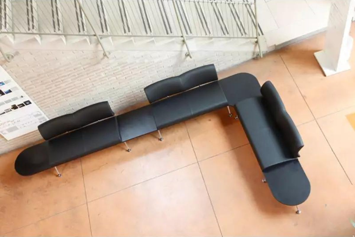Coworking office furniture: tips from Arredare Moderno