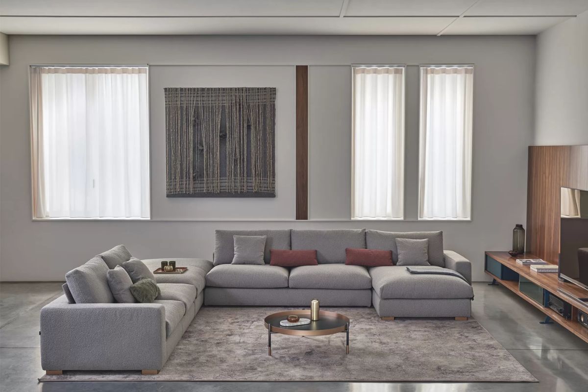 Ideas and tricks for matching sofa colour to furniture