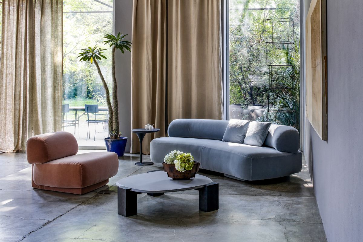 How long does an average sofa last