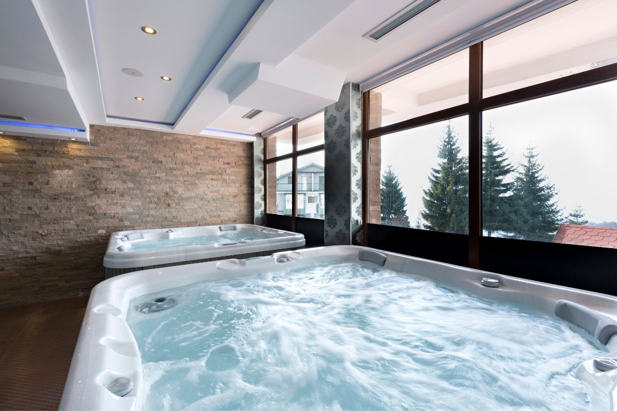 Innen-Whirlpools mit Whirlpool auf www.arredaremoderno.com