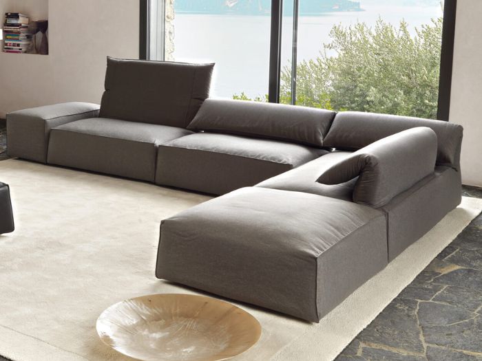 Divano ad angolo grigio Freemod Desiree