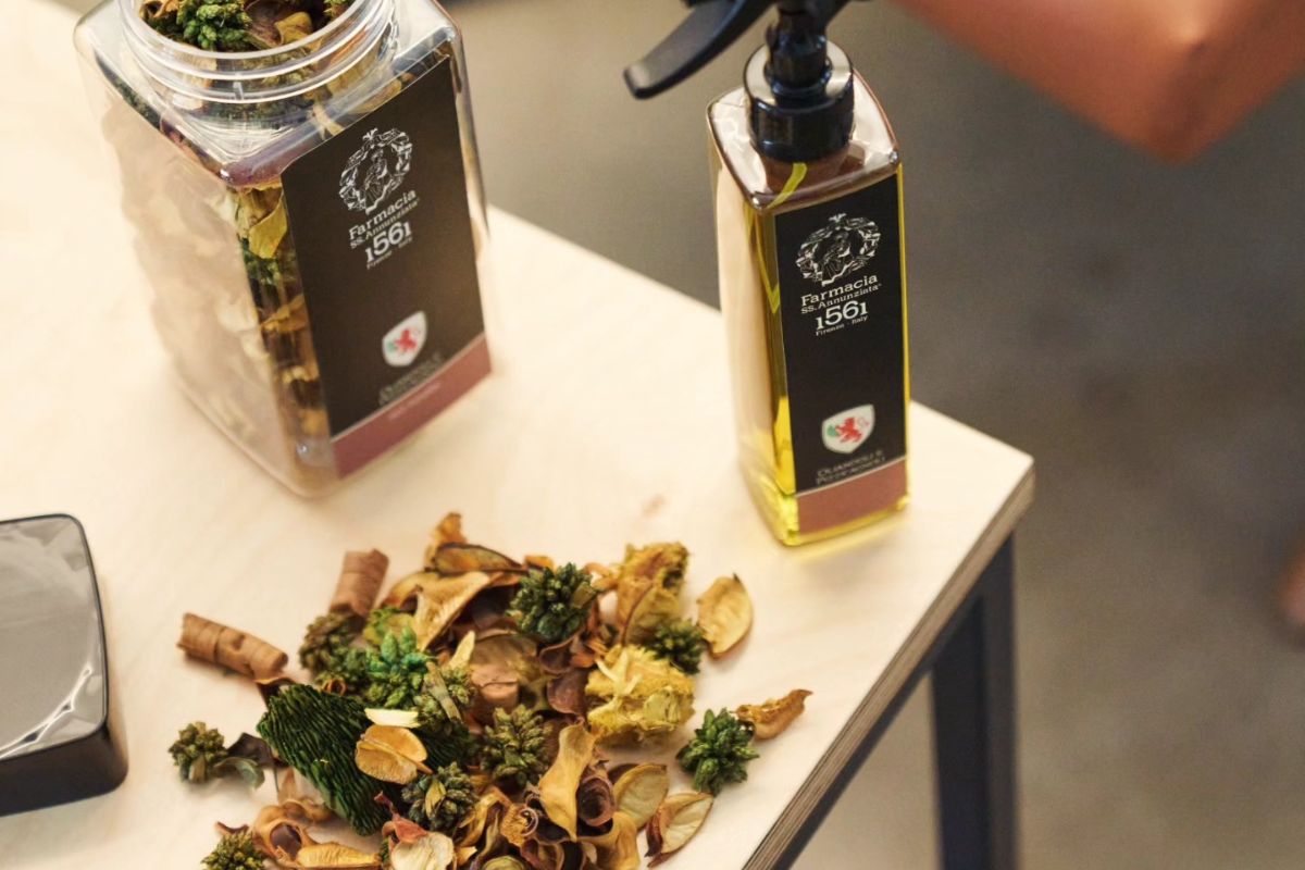 Farmacia SS Annunziata 1561 Pot-Pourri