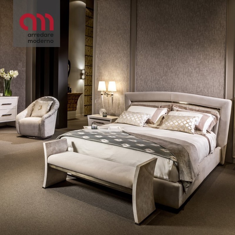 Cama Portofino Plissé de Cantori con tapizado plisado